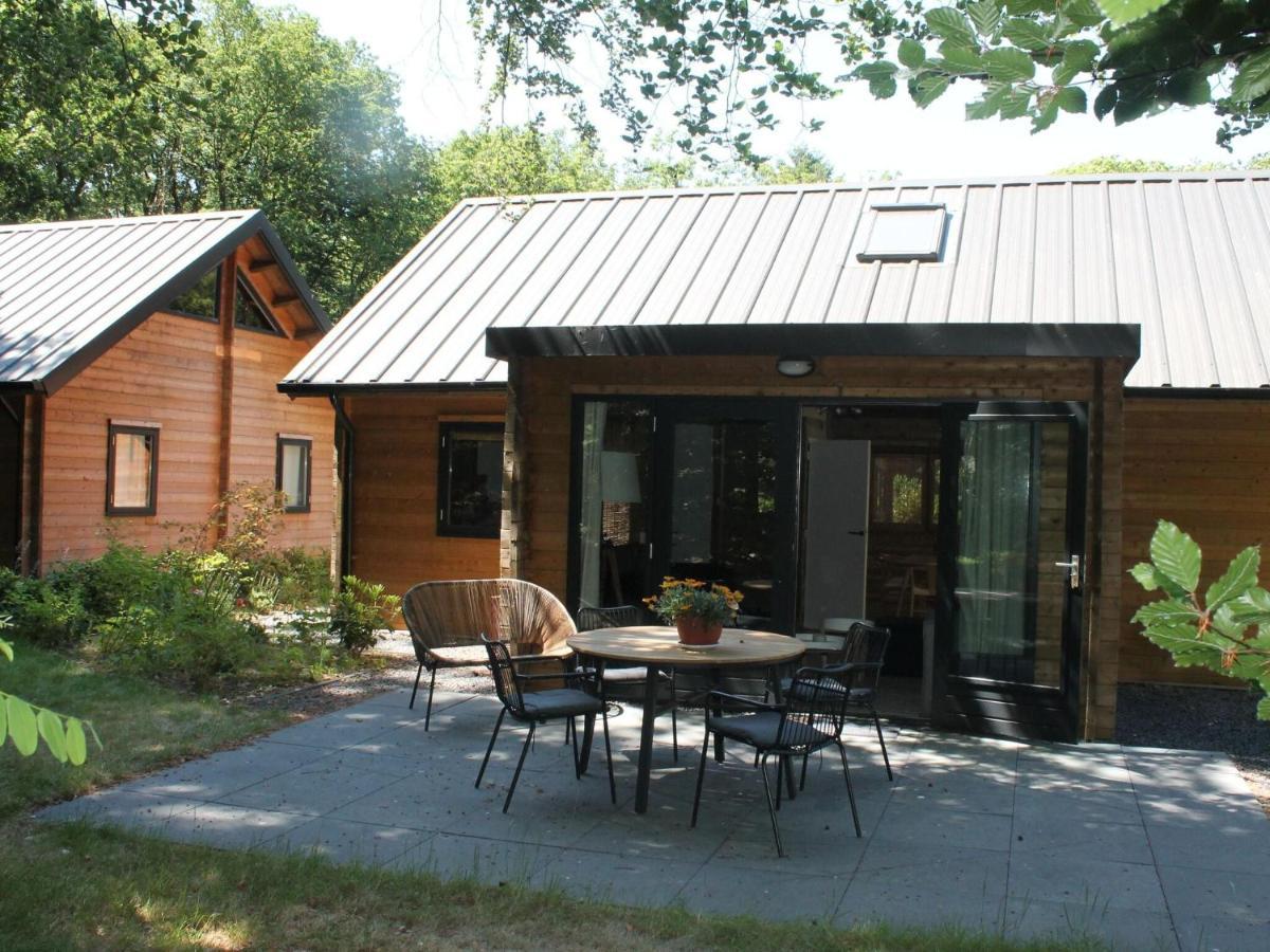 Cosy Wooden House Amid Woods In Soesterberg Utrecht Exterior photo